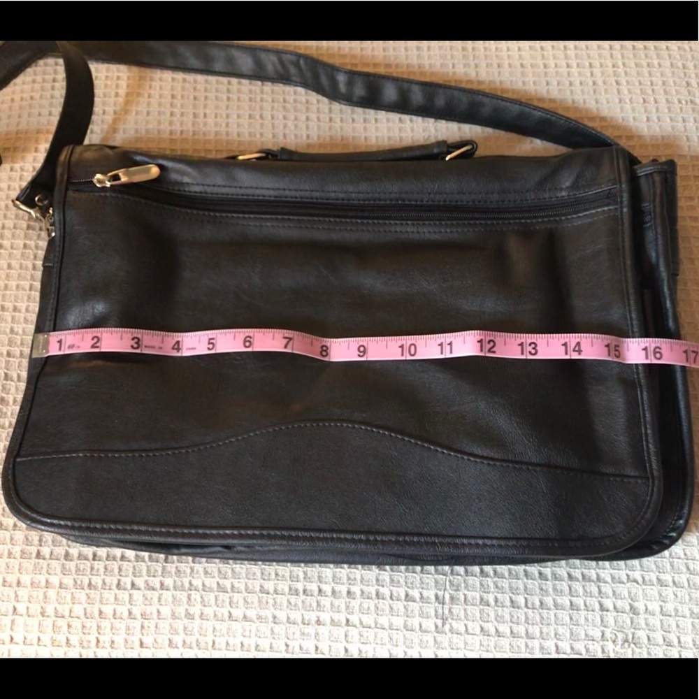Leather-like laptop/school/business commuter bag - Picture 10 of 11